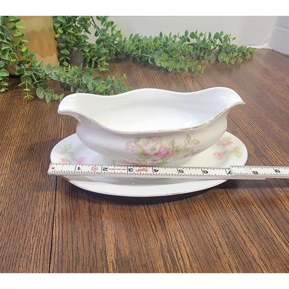 Antique J&C Bavaria Gravy Boat / White Transferware - Picture 5 of 8